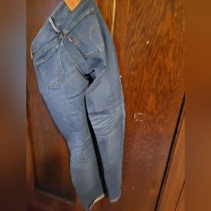 Levis 711 Skinny - size 27